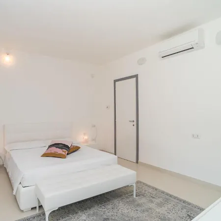 La Dolce By Interhome